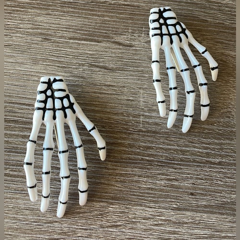 Hand skeleton Hair clip for halloween costumes A78